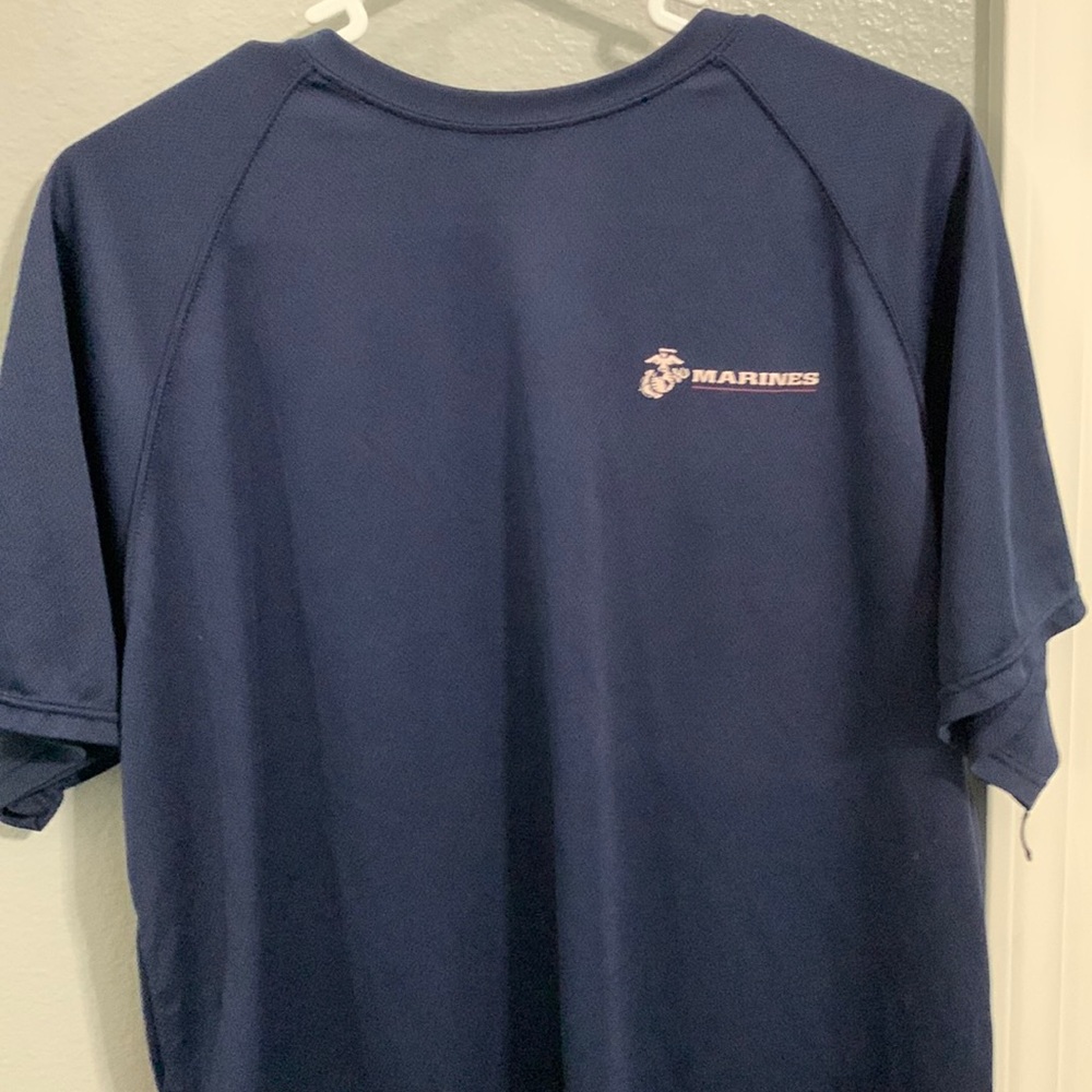 100% polyester- womens XL navy blue marines t-shirt *NEVER WORN*